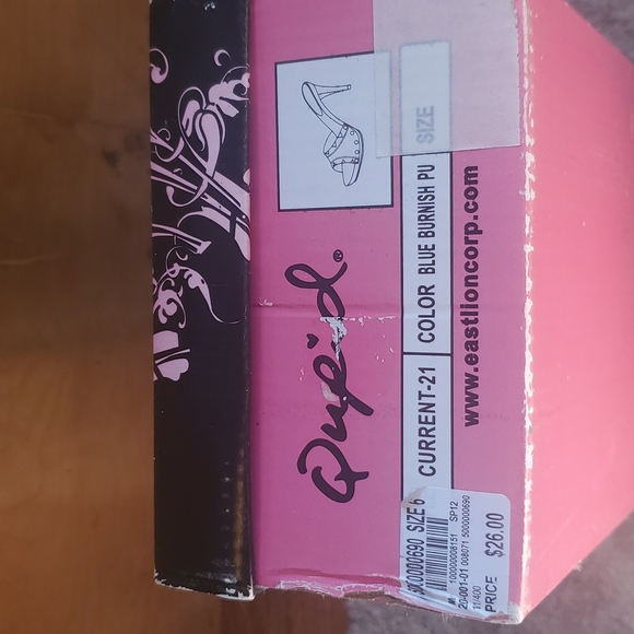 Heels - Picture 7 of 7